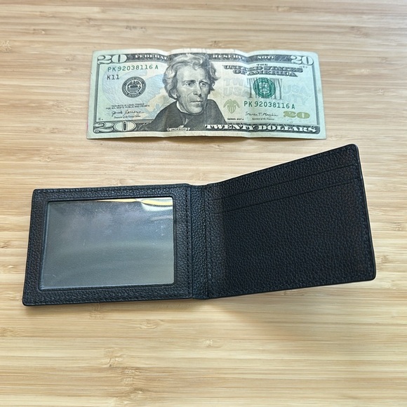 COACH Billfold Wallet, with ID Insert - Picture 6 of 9